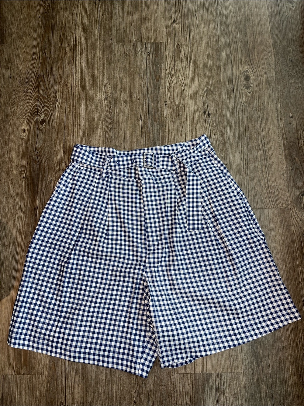 AVEC LES FILLES Plaid Flat Front Shorts